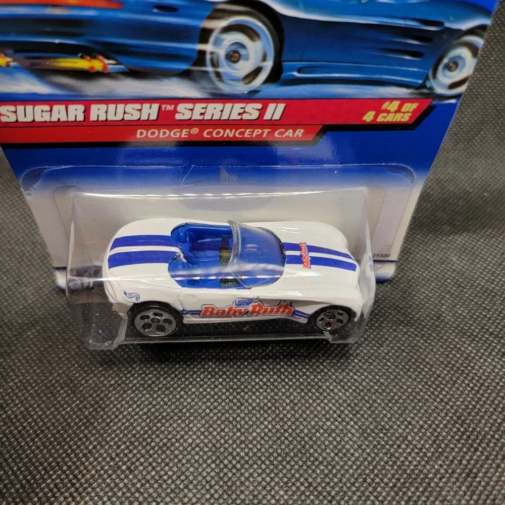 Hot Wheels Dodge Concept Car Sugar Rush Series II #972 New 1998 Baby Ruth #4/4
